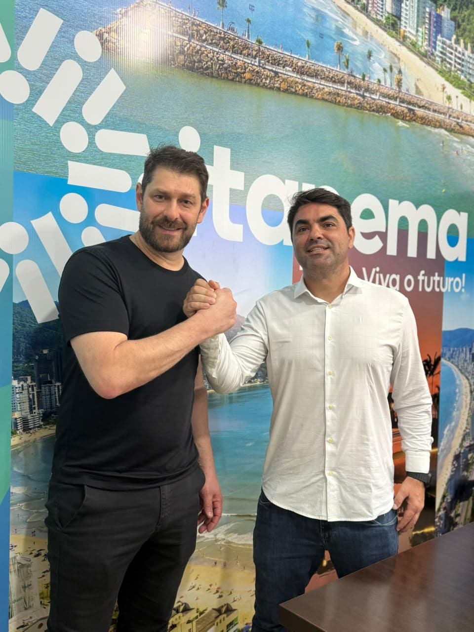 Adriano Pivotto assume a Secretaria de Saúde de Itapema