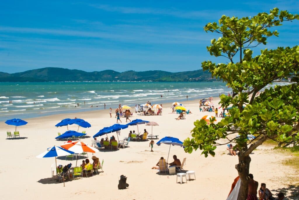 Itapema lidera preferência de turistas que visitam mais de um destino na região