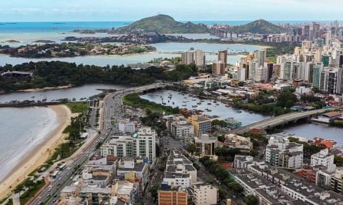 Vitória (ES) assume liderança; Itapema e Balneário Camboriú perdem posto de metro quadrado mais caro do Brasil